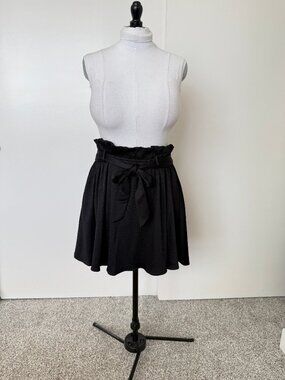 Paper bag top belted skirt